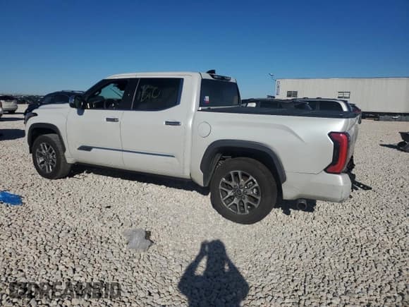 ✅ 2023 Toyota Tundra 1794 Edition • VIN: 5TFMC5DB6PX014651 • Лот: 80339014. Опубликован ранее на Copart с пробегом Не указан. Бесплатный доступ к архиву аукционных продаж из США и подробный отчёт об истории автомобиля на DreamBid. Изображение 2.