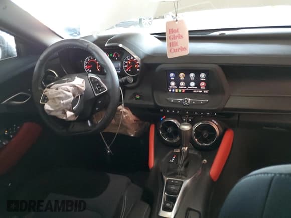 ✅ 2022 Chevrolet Camaro 1LT • VIN: 1G1FB3DS1N0129155 • Lot: 54380425. Listed on Copart with 21,079 mi. Free auction sales archive from the USA and detailed vehicle history report at DreamBid. Image 8.