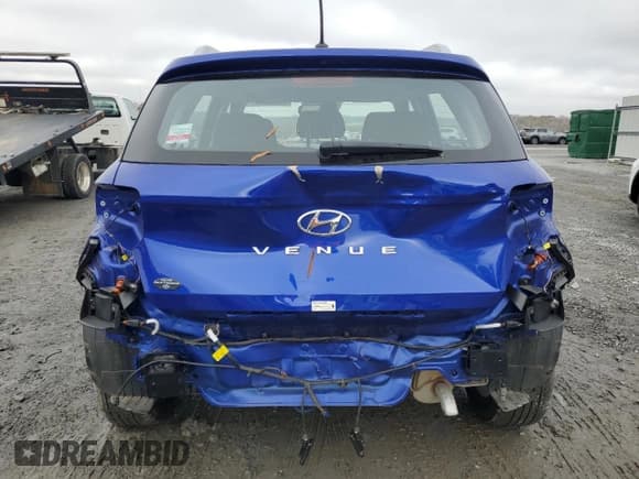 ✅ 2024 Hyundai Venue Limited • VIN: KMHRC8A31RU293849 • Lot: 79662814. Listed on Copart with 14,267 mi. Free auction sales archive from the USA and detailed vehicle history report at DreamBid. Image 6.