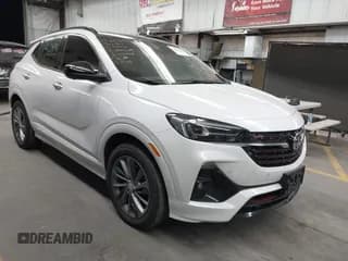 ✅ 2020 Buick Encore GX Essence • VIN: KL4MMGSL3LB117449 • Лот: 43378686. Опубликован ранее на IAAI с пробегом 76 987 миль. Бесплатный доступ к архиву аукционных продаж из США и подробный отчёт об истории автомобиля на DreamBid. Изображение 1.