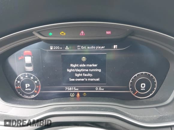 ✅ 2018 Audi A4 Prestige • VIN: WAUFNAF4XJA124698 • Lot: 40311398. Wystawiony na IAAI z przebiegiem 75 815 mil. Bezpłatny archiwum sprzedaży aukcyjnych z USA i szczegółowy raport historii pojazdu na DreamBid. Zdjęcie 7.