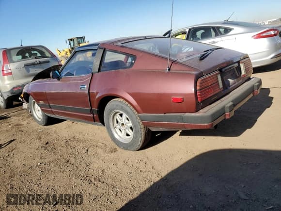 ✅ 1982 Datsun 280ZX • VIN: JN1HZ04S9CX450233 • Lot: 88735675. Wystawiony na Copart z przebiegiem 137 235 mil. Bezpłatny archiwum sprzedaży aukcyjnych z USA i szczegółowy raport historii pojazdu na DreamBid. Zdjęcie 2.