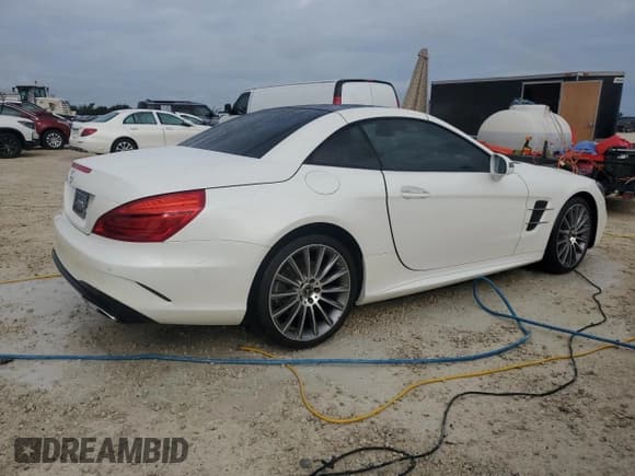 ✅ 2019 Mercedes-Benz SL 450 • VIN: WDDJK6GAXKF054850 • Лот: 74237304. Опубликован ранее на Copart с пробегом Не указан. Бесплатный доступ к архиву аукционных продаж из США и подробный отчёт об истории автомобиля на DreamBid. Изображение 3.