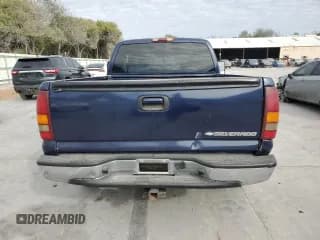 ✅ 2001 Chevrolet Silverado 1500 LS • VIN: 2GCEC19T411246328 • Лот: 82878064. Опубликован ранее на Copart с пробегом 189 714 миль. Бесплатный доступ к архиву аукционных продаж из США и подробный отчёт об истории автомобиля на DreamBid. Изображение 6.