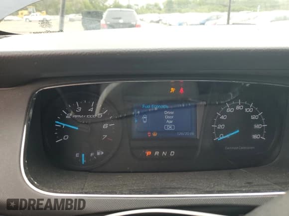 ✅ 2016 Ford Police Interceptor • VIN: 1FAHP2MK3GG109999 • Lot: 81476545. Listed on Copart with 126,720 mi. Free auction sales archive from the USA and detailed vehicle history report at DreamBid. Image 9.