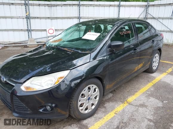 ✅ 2012 Ford Focus SE • VIN: 1FAHP3F28CL312066 • Lot: 42425055. Listed on IAAI with 145,453 mi. Free auction sales archive from the USA and detailed vehicle history report at DreamBid. Image 2.