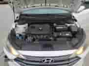 2019 Hyundai Elantra SE с VIN 5NPD74LF0KH425471, выставлен на аукционе Copart как лот 81671525 с пробегом 110 927 миль миль и Списание • Salvage title. История ставок и продаж доступна на DreamBid. Изображение 11.