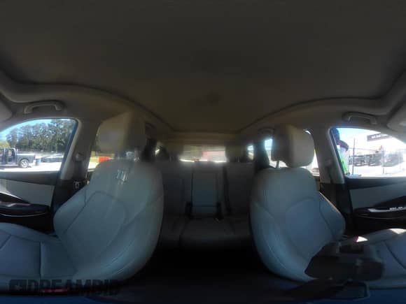 2017 Hyundai Santa Fe 2.4L z VIN 5XYZU3LB6HG422242, wystawiony jako IAAI lot #43122154 z przebiegiem 80 122 mil mil oraz . Historia ofert i sprzedaży dostępna na DreamBid. Obrazek 19.