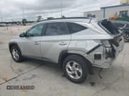 ✅ 2022 Hyundai Tucson SEL • VIN: 5NMJB3AE5NH048532 • Lot: 70656404. Wystawiony na Copart z przebiegiem 9 384 mil. Bezpłatny archiwum sprzedaży aukcyjnych z USA i szczegółowy raport historii pojazdu na DreamBid. Zdjęcie 2.