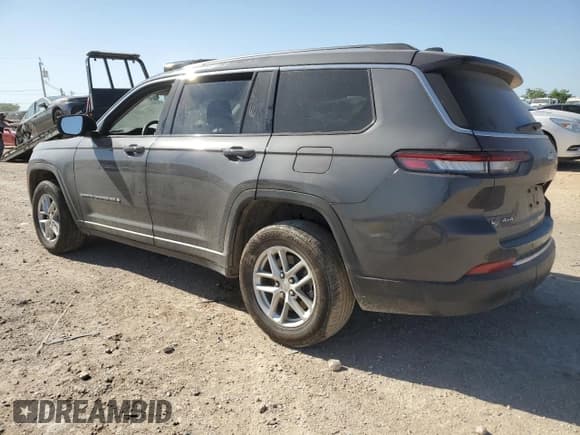 ✅ 2021 Jeep Grand Cherokee Laredo • VIN: 1C4RJKAG1M8202428 • Lot: 52357395. Listed on Copart with 68,378 mi. Free auction sales archive from the USA and detailed vehicle history report at DreamBid. Image 2.