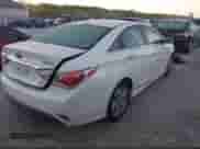 2013 Hyundai Sonata Limited с VIN KMHEC4A41DA097694, выставлен на аукционе IAAI как лот 43603323 с пробегом 26 243 миль миль и . История ставок и продаж доступна на DreamBid. Изображение 4.