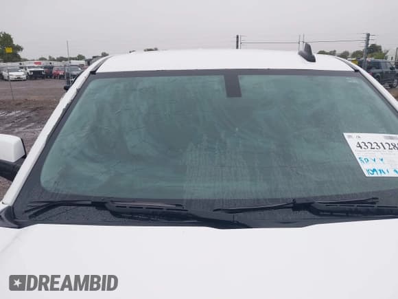 ✅ 2015 Chevrolet Silverado 1500 LT • VIN: 3GCUKRECXFG237926 • Lot: 43231285. Listed on IAAI with 109,711 mi. Free auction sales archive from the USA and detailed vehicle history report at DreamBid. Image 18.