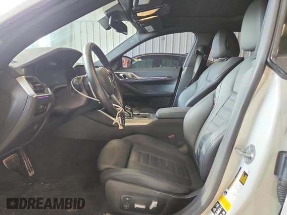 ✅ 2022 BMW 4 Series M440i xDrive • VIN: WBA13AW03NFM41096 • Lot: 68650185. Listed on Copart with 26,654 mi. Free auction sales archive from the USA and detailed vehicle history report at DreamBid. Image 7.