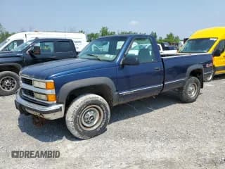 ✅ 1999 Chevrolet Silverado 2500 • VIN: 1GCGK24R6XR723662 • Lot: 60390115. Wystawiony na Copart z przebiegiem 61 672 mil. Bezpłatny archiwum sprzedaży aukcyjnych z USA i szczegółowy raport historii pojazdu na DreamBid. Zdjęcie 1.