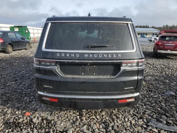 ✅ 2022 Jeep Grand Wagoneer Series I • VIN: 1C4SJVEJ3NS141435 • Lot: 46876204. Listed on Copart with Not provided. Free auction sales archive from the USA and detailed vehicle history report at DreamBid. Image 6.