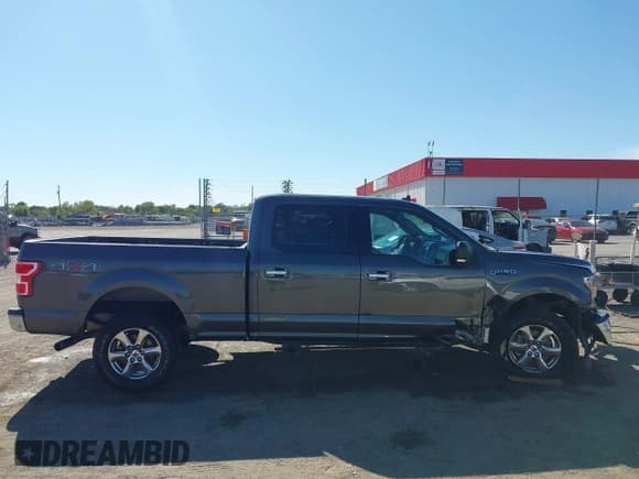 ✅ 2020 Ford F-150 XL • VIN: 1FTFW1E51LKD35473 • Lot: 43162185. Wystawiony na IAAI z przebiegiem 153 787 mil. Bezpłatny archiwum sprzedaży aukcyjnych z USA i szczegółowy raport historii pojazdu na DreamBid. Zdjęcie 13.
