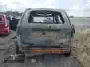 2008 Chevrolet Equinox LT z VIN 2CNDL63F886055662, wystawiony jako Copart lot #72621194 z przebiegiem Nie podano mil oraz Nie do naprawy • Non repairable. Historia ofert i sprzedaży dostępna na DreamBid. Obrazek 6.