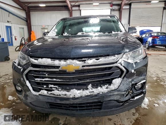 ✅ 2021 Chevrolet Traverse LT Cloth • VIN: 1GNERGKW5MJ141028 • Lot: 94720485. Wystawiony na Copart z przebiegiem 29 742 mil. Bezpłatny archiwum sprzedaży aukcyjnych z USA i szczegółowy raport historii pojazdu na DreamBid. Zdjęcie 5.