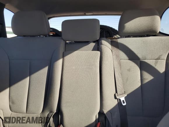 ✅ 2010 Hyundai Santa Fe GLS • VIN: 5NMSG3AB4AH378247 • Lot: 71850194. Listed on Copart with 115,682 mi. Free auction sales archive from the USA and detailed vehicle history report at DreamBid. Image 10.