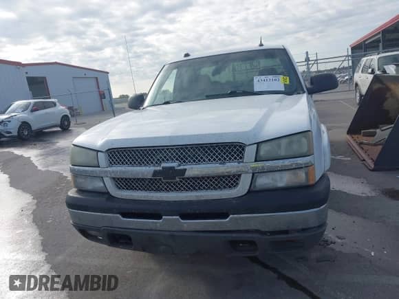 2005 Chevrolet Silverado 1500 Z71 z VIN 1GCEK19Z45Z332906, wystawiony jako IAAI lot #43412102 z przebiegiem 239 606 mil mil oraz . Historia ofert i sprzedaży dostępna na DreamBid. Obrazek 12.