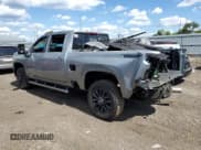 ✅ 2025 Chevrolet Silverado 2500HD LT • VIN: 2GC4KNEY6S1143968 • Lot: 69781745. Wystawiony na Copart z przebiegiem 20 570 mil. Bezpłatny archiwum sprzedaży aukcyjnych z USA i szczegółowy raport historii pojazdu na DreamBid. Zdjęcie 2.