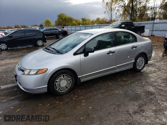 ✅ 2008 Honda Civic DX-G • VIN: 2HGFA16438H104370 • Лот: 86779065. Опубликован ранее на Copart с пробегом 153 874 миль. Бесплатный доступ к архиву аукционных продаж из США и подробный отчёт об истории автомобиля на DreamBid. Изображение 1.