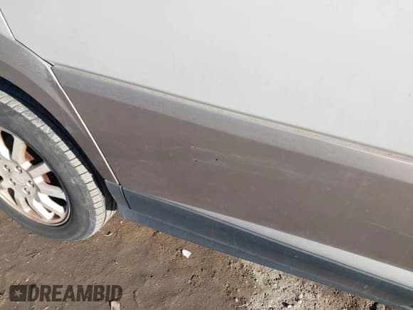 ✅ 2005 Buick Rendezvous • VIN: 3G5DA03E75S564838 • Лот: 41454522. Опубликован ранее на IAAI с пробегом 108 843 миль. Бесплатный доступ к архиву аукционных продаж из США и подробный отчёт об истории автомобиля на DreamBid. Изображение 6.