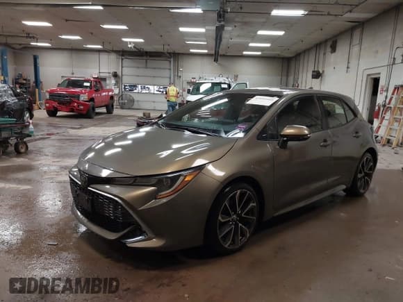 ✅ 2019 Toyota Corolla SE • VIN: JTNK4RBE2K3057274 • Лот: 42443160. Опубликован ранее на IAAI с пробегом 69 408 миль. Бесплатный доступ к архиву аукционных продаж из США и подробный отчёт об истории автомобиля на DreamBid. Изображение 17.
