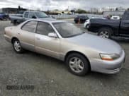 ✅ 1996 Lexus ES 300 • VIN: JT8BF12G3T0147438 • Лот: 49005595. Опубликован ранее на Copart с пробегом 161 166 миль. Бесплатный доступ к архиву аукционных продаж из США и подробный отчёт об истории автомобиля на DreamBid. Изображение 4.