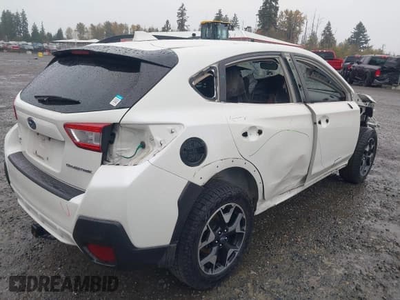 ✅ 2019 Subaru Crosstrek Premium • VIN: JF2GTAEC1K8378283 • Лот: 43547815. Опубликован ранее на IAAI с пробегом 110 470 миль. Бесплатный доступ к архиву аукционных продаж из США и подробный отчёт об истории автомобиля на DreamBid. Изображение 4.