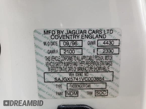 ✅ 1997 Jaguar XK • VIN: SAJGX5741VC003884 • Лот: 81004545. Опубликован ранее на Copart с пробегом Не указан. Бесплатный доступ к архиву аукционных продаж из США и подробный отчёт об истории автомобиля на DreamBid. Изображение 12.