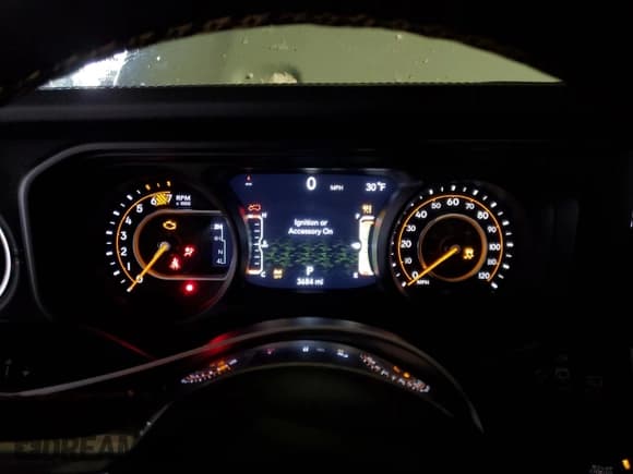 ✅ 2024 Jeep Wrangler Sahara • VIN: 1C4PJXEG3RW329991 • Lot: 87394494. Listed on Copart with 3,684 mi. Free auction sales archive from the USA and detailed vehicle history report at DreamBid. Image 9.