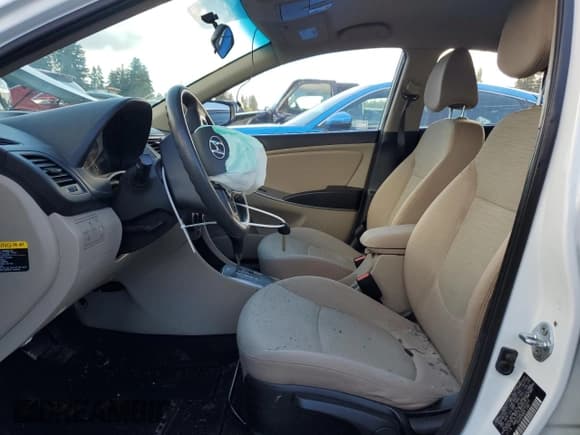 ✅ 2016 Hyundai Accent SE • VIN: KMHCT4AE7GU052312 • Лот: 79365084. Опубликован ранее на Copart с пробегом 91 703 миль. Бесплатный доступ к архиву аукционных продаж из США и подробный отчёт об истории автомобиля на DreamBid. Изображение 7.