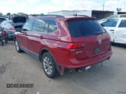 ✅ 2018 Volkswagen Tiguan SEL • VIN: 3VV3B7AX4JM128415 • Lot: 43315579. Listed on IAAI with 170,324 mi. Free auction sales archive from the USA and detailed vehicle history report at DreamBid. Image 3.