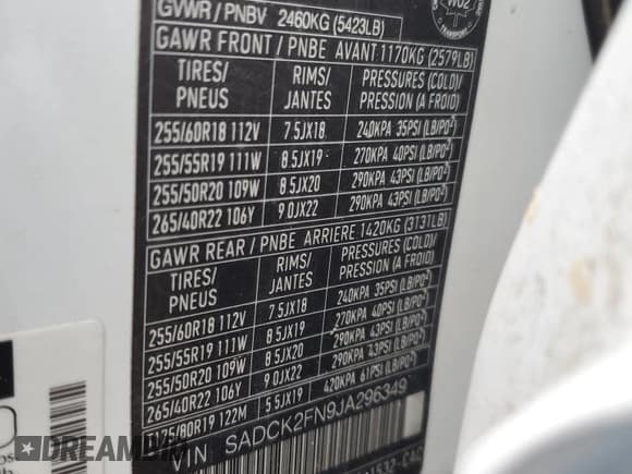 ✅ 2018 Jaguar F-Pace 20d Prestige • VIN: SADCK2FN9JA296349 • Lot: 92370295. Wystawiony na Copart z przebiegiem 119 989 mil. Bezpłatny archiwum sprzedaży aukcyjnych z USA i szczegółowy raport historii pojazdu na DreamBid. Zdjęcie 13.