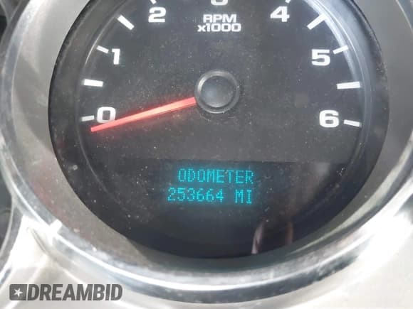 ✅ 2011 Chevrolet Silverado 1500 LT • VIN: 1GCRCSEA2BZ456432 • Lot: 43600223. Listed on IAAI with 253,664 mi. Free auction sales archive from the USA and detailed vehicle history report at DreamBid. Image 7.