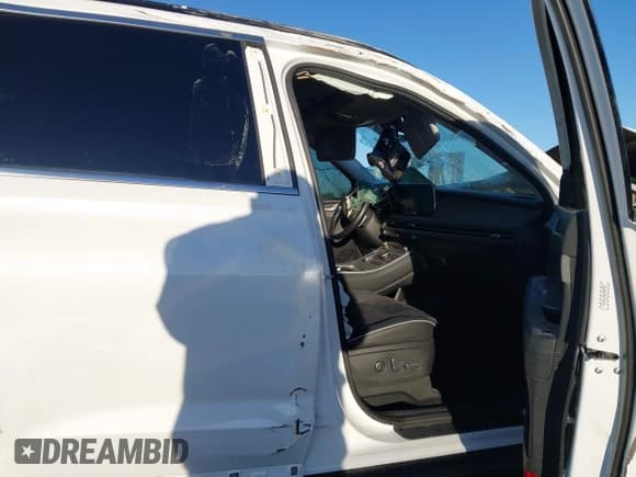 ✅ 2024 Hyundai Palisade XRT • VIN: KM8R34GE0RU689627 • Lot: 42655756. Wystawiony na IAAI z przebiegiem Nie podano. Bezpłatny archiwum sprzedaży aukcyjnych z USA i szczegółowy raport historii pojazdu na DreamBid. Zdjęcie 5.