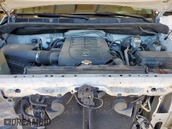 ✅ 2016 Toyota Tundra SR5 • VIN: 5TFDW5F10GX567386 • Лот: 91173445. Опубликован ранее на Copart с пробегом 176 025 миль. Бесплатный доступ к архиву аукционных продаж из США и подробный отчёт об истории автомобиля на DreamBid. Изображение 11.