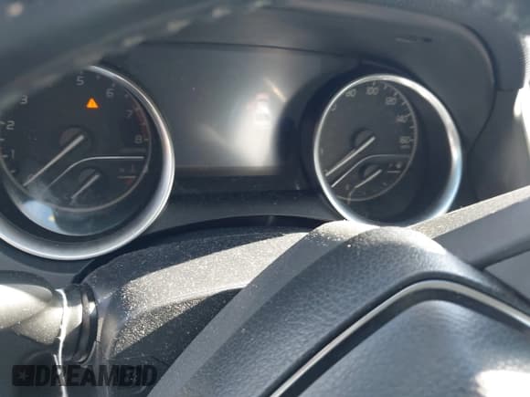 ✅ 2018 Toyota Camry SE • VIN: 4T1B11HK6JU057407 • Lot: 43502805. Listed on IAAI with 227,086 mi. Free auction sales archive from the USA and detailed vehicle history report at DreamBid. Image 15.