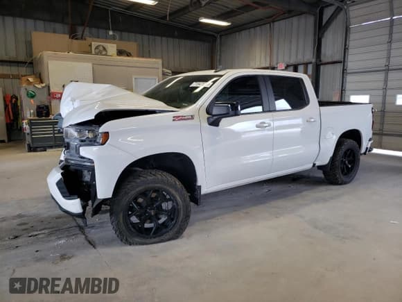✅ 2020 Chevrolet Silverado 1500 RST • VIN: 3GCUYEED6LG418274 • Lot: 71547674. Wystawiony na Copart z przebiegiem 45 695 mil. Bezpłatny archiwum sprzedaży aukcyjnych z USA i szczegółowy raport historii pojazdu na DreamBid. Zdjęcie 1.