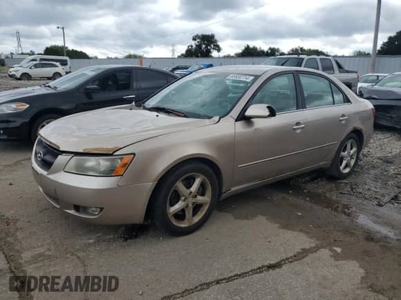 2007 Hyundai Sonata SE с VIN 5NPEU46FX7H188004, выставлен на аукционе Copart как лот 68930714 с пробегом 194 101 миль миль и На запчасти • Non repairable. История ставок и продаж доступна на DreamBid. Изображение 1.