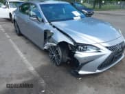 ✅ 2025 Lexus ES 350 • VIN: 58ADZ1B18SU189435 • Лот: 42712862. Опубликован ранее на IAAI с пробегом 5 258 миль. Бесплатный доступ к архиву аукционных продаж из США и подробный отчёт об истории автомобиля на DreamBid. Изображение 6.