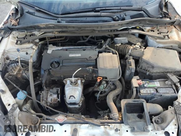 ✅ 2016 Honda Accord Sport • VIN: 1HGCR2F69GA206725 • Lot: 81279875. Listed on Copart with 182,608 mi. Free auction sales archive from the USA and detailed vehicle history report at DreamBid. Image 11.