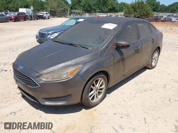 ✅ 2015 Ford Focus SE • VIN: 1FADP3F2XFL228561 • Lot: 42796493. Listed on IAAI with 181,608 mi. Free auction sales archive from the USA and detailed vehicle history report at DreamBid. Image 2.