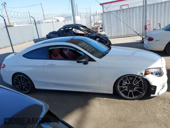 ✅ 2023 Mercedes-Benz C 300 • VIN: W1KWJ8DBXPG117545 • Lot: 41134596. Listed on IAAI with 16,665 mi. Free auction sales archive from the USA and detailed vehicle history report at DreamBid. Image 13.