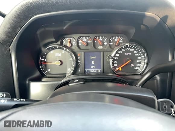 ✅ 2022 Chevrolet Silverado 1500 • VIN: 1HTKHPVM8NH293390 • Lot: 92104025. Wystawiony na Copart z przebiegiem 13 045 mil. Bezpłatny archiwum sprzedaży aukcyjnych z USA i szczegółowy raport historii pojazdu na DreamBid. Zdjęcie 8.