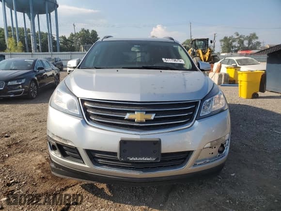 ✅ 2016 Chevrolet Traverse LT • VIN: 1GNKRGKD0GJ285978 • Lot: 67775675. Listed on Copart with 137,691 mi. Free auction sales archive from the USA and detailed vehicle history report at DreamBid. Image 5.