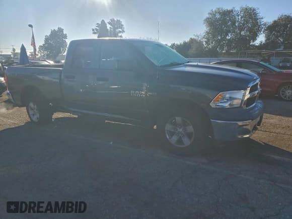 ✅ 2018 Ram 1500 Express • VIN: 1C6RR7FT7JS103923 • Lot: 93513375. Wystawiony na Copart z przebiegiem 106 490 mil. Bezpłatny archiwum sprzedaży aukcyjnych z USA i szczegółowy raport historii pojazdu na DreamBid. Zdjęcie 4.