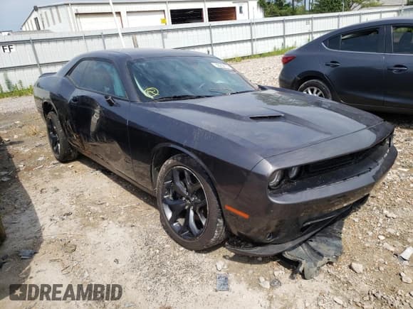 ✅ 2020 Dodge Challenger SXT • VIN: 2C3CDZAG5LH227707 • Lot: 50202612. Wystawiony na Copart z przebiegiem 48 030 mil. Bezpłatny archiwum sprzedaży aukcyjnych z USA i szczegółowy raport historii pojazdu na DreamBid. Zdjęcie 1.