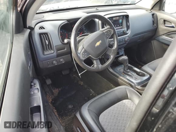 ✅ 2015 Chevrolet Colorado 4WD Z71 • VIN: 1GCHTCE30F1252414 • Лот: 68894805. Опубликован ранее на Copart с пробегом 86 199 миль. Бесплатный доступ к архиву аукционных продаж из США и подробный отчёт об истории автомобиля на DreamBid. Изображение 8.